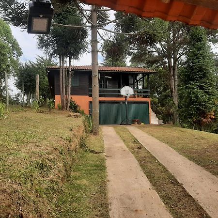 Chalé em Monte Verde , linda vista para montanhas Exterior foto