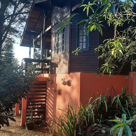 Chalé em Monte Verde , linda vista para montanhas Exterior foto